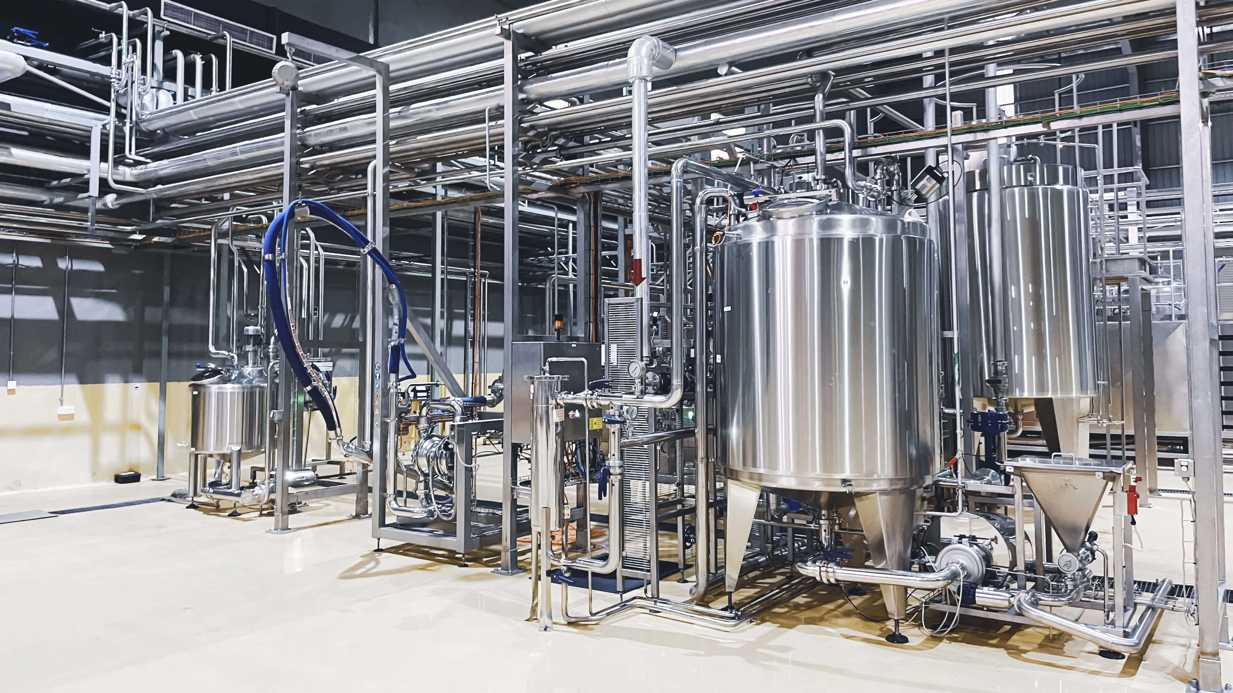pressure-monitoring-in-food-and-beverage-processing.webp